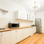 Zarii Suites- Cotroceni Bukarest