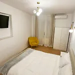 Zarii Suites- Cotroceni شقة *